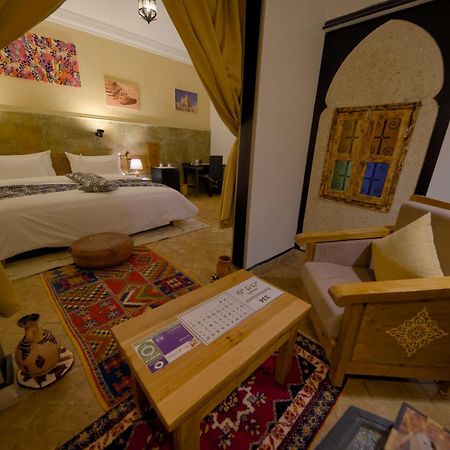 Tin Joseph Hotel Ouarzazate Buitenkant foto