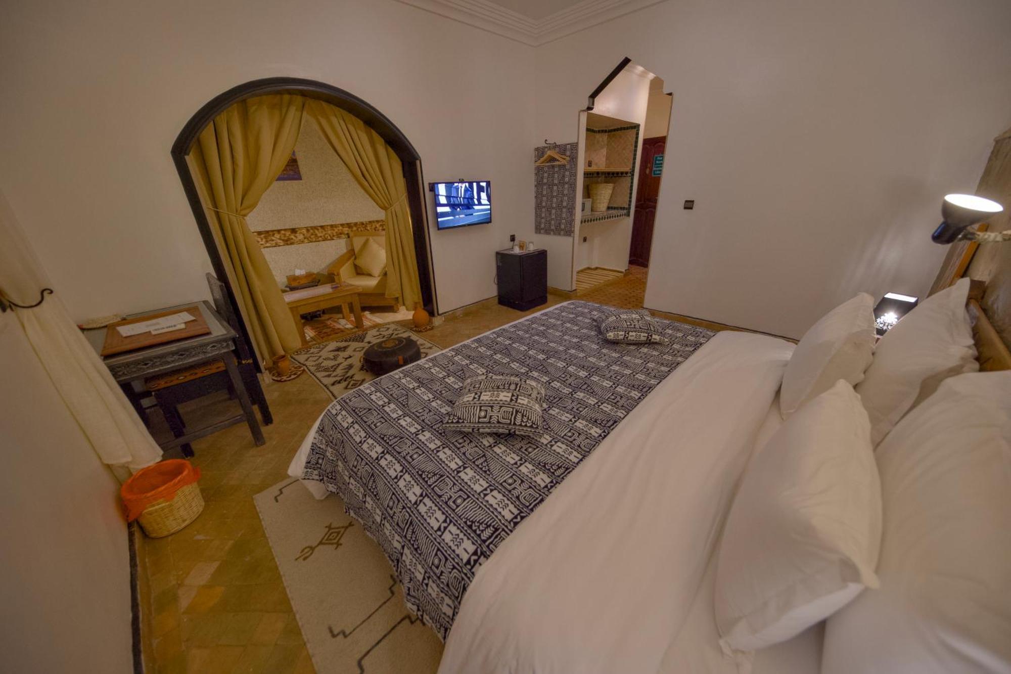 Tin Joseph Hotel Ouarzazate Buitenkant foto