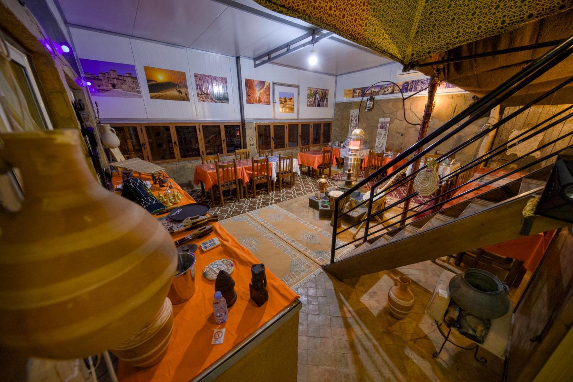 Tin Joseph Hotel Ouarzazate Buitenkant foto
