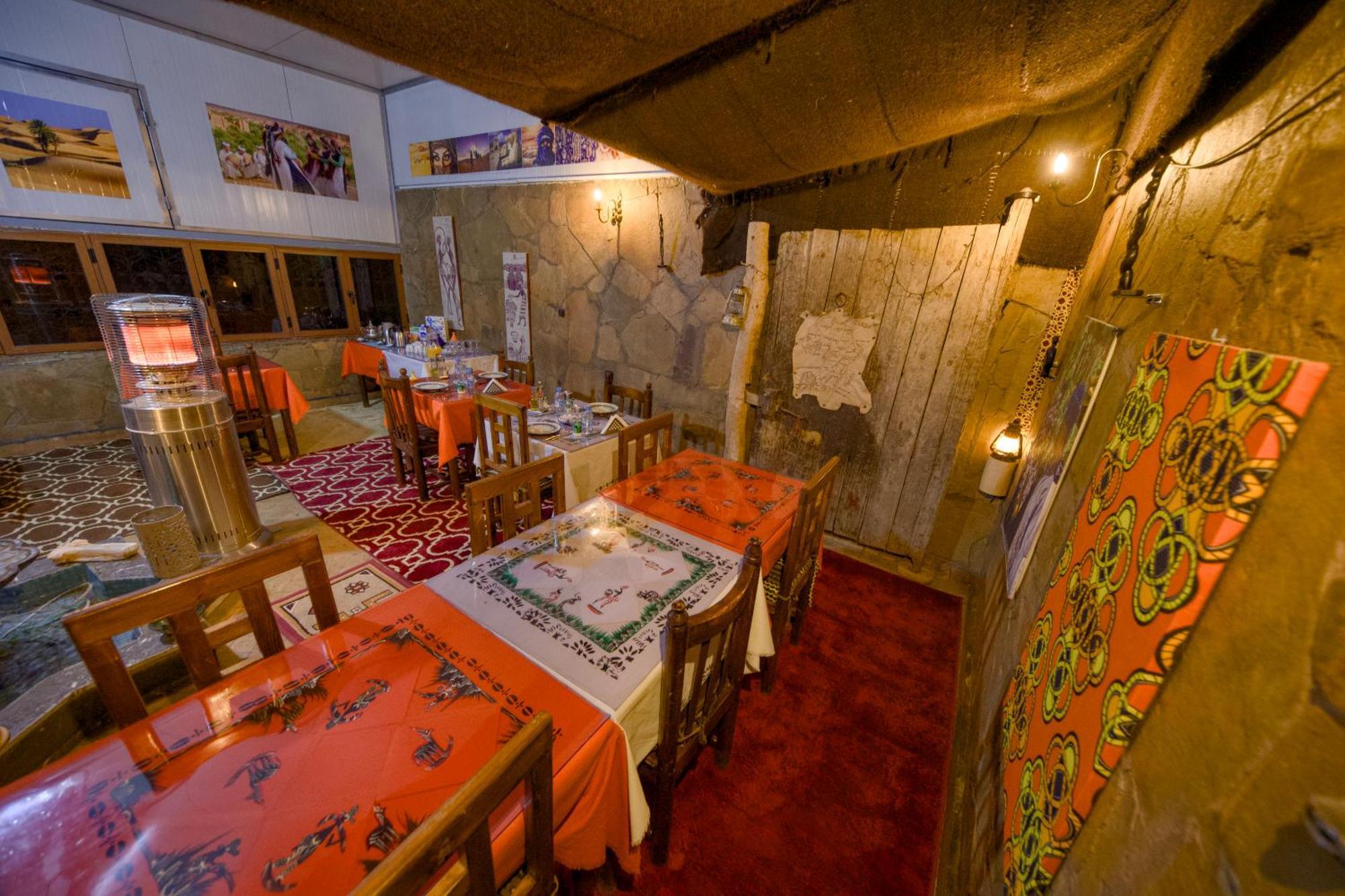 Tin Joseph Hotel Ouarzazate Buitenkant foto