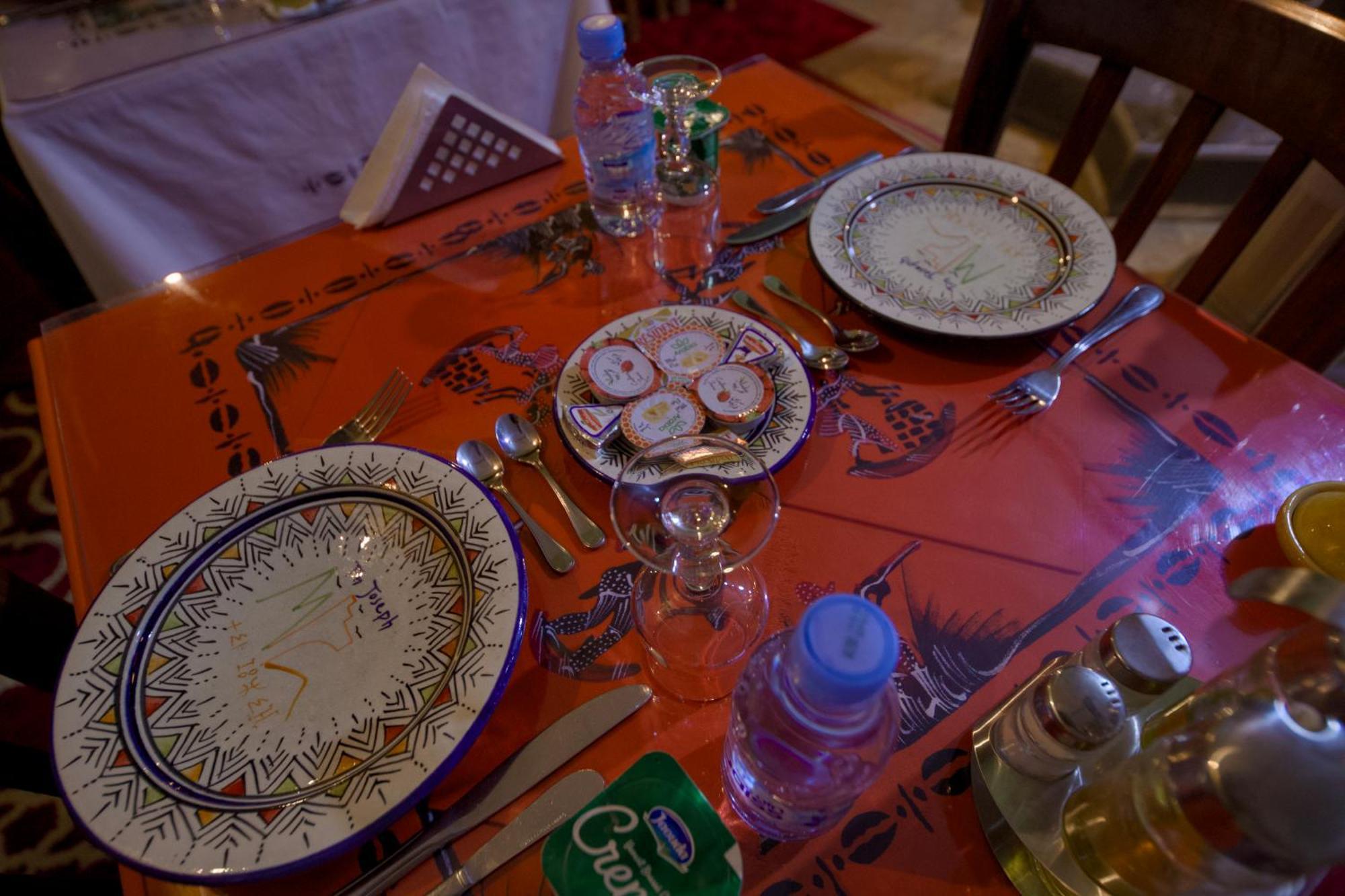 Tin Joseph Hotel Ouarzazate Buitenkant foto