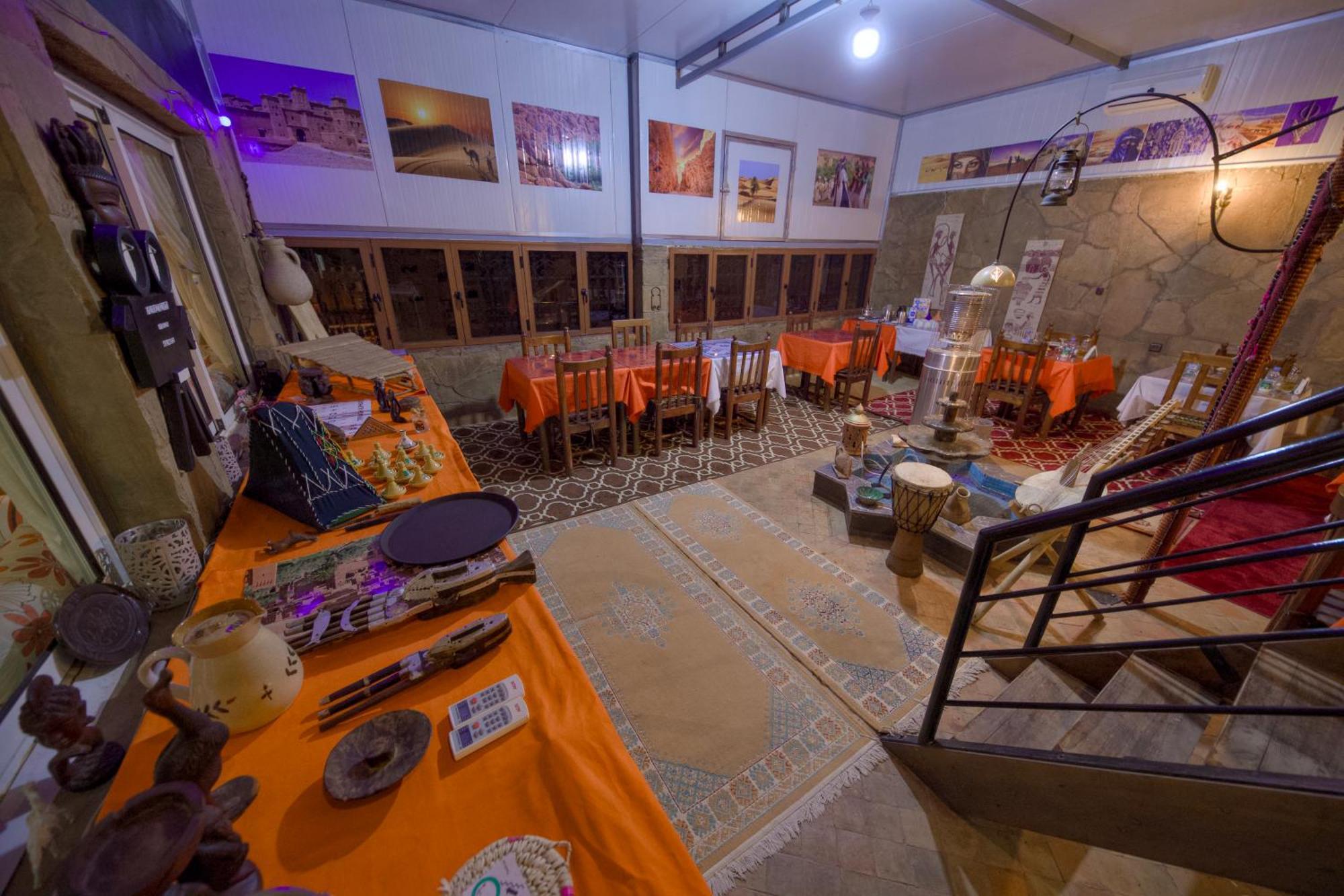 Tin Joseph Hotel Ouarzazate Buitenkant foto