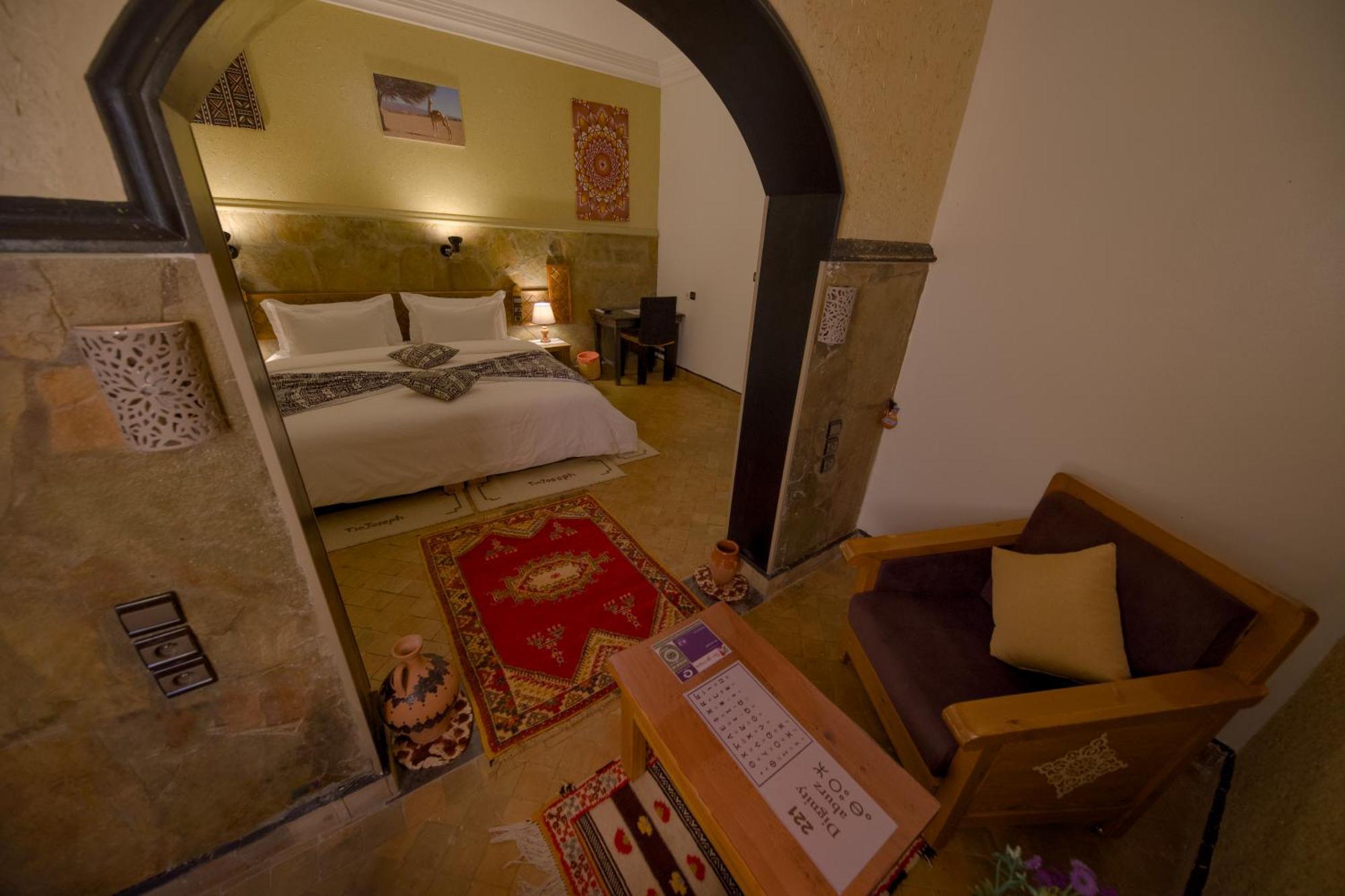 Tin Joseph Hotel Ouarzazate Buitenkant foto