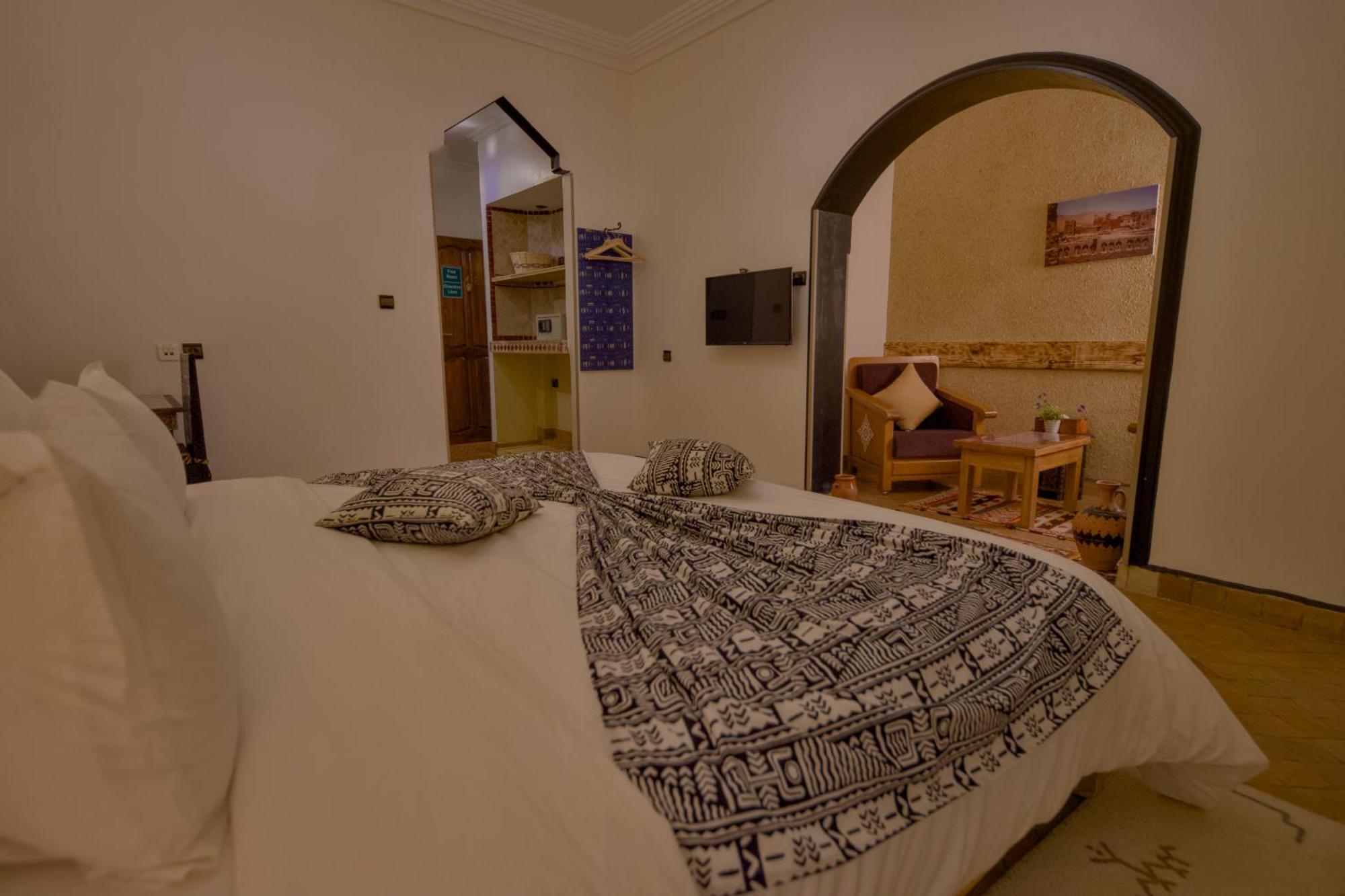 Tin Joseph Hotel Ouarzazate Buitenkant foto