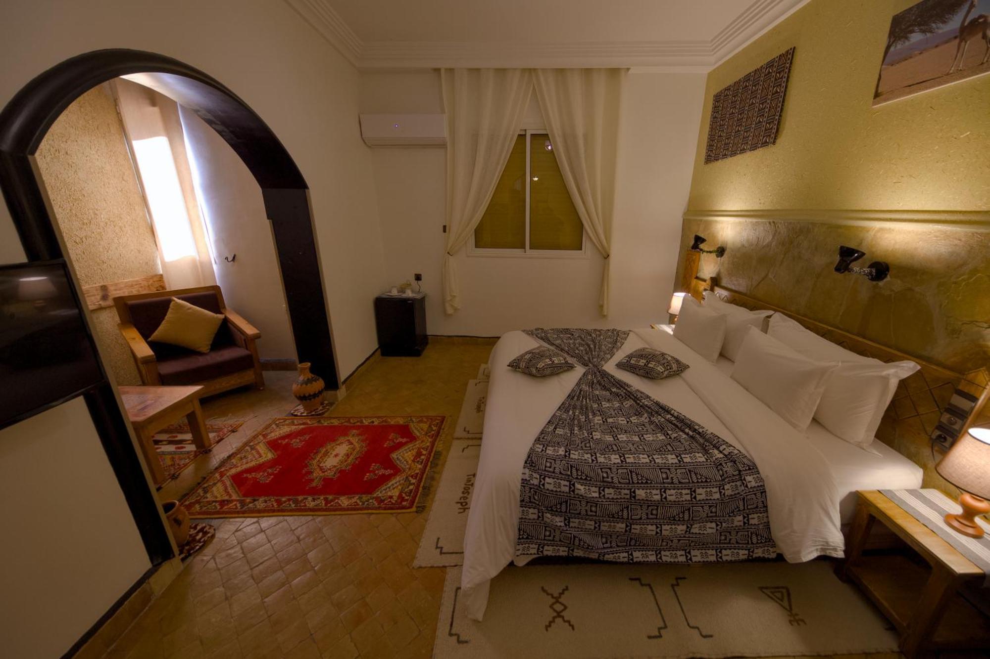 Tin Joseph Hotel Ouarzazate Buitenkant foto