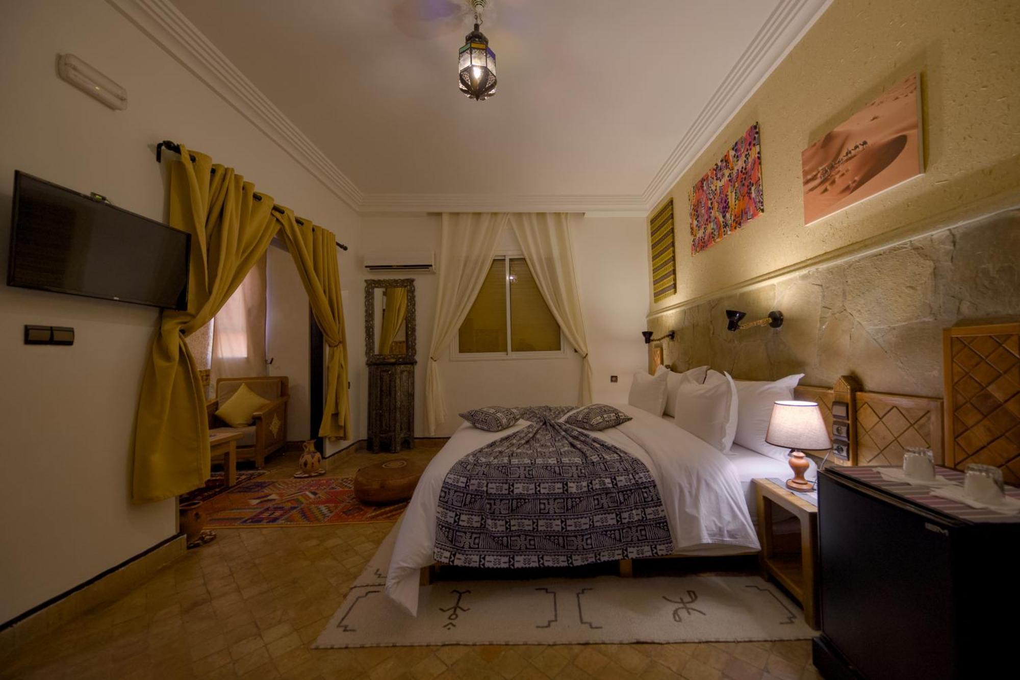 Tin Joseph Hotel Ouarzazate Buitenkant foto